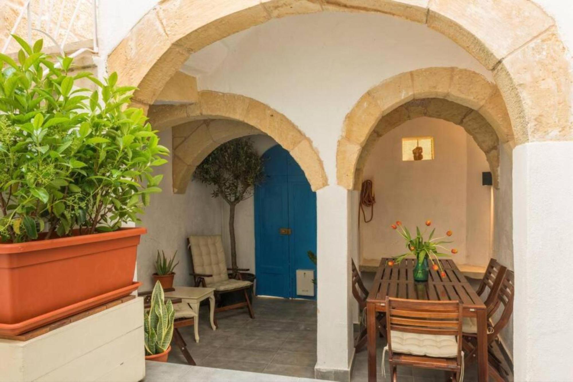 Authentic Gf With Terrace At The 3 Cities Marina Apartamento Cospicua